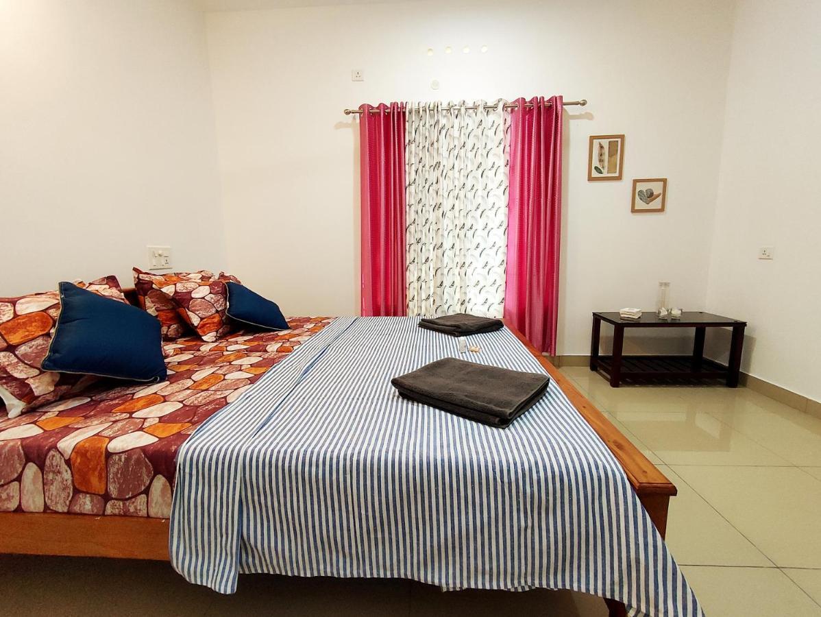 Happy Buddha S4 Aparthotel Varkala Esterno foto