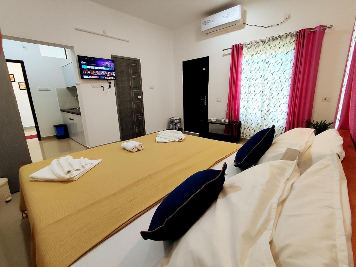 Happy Buddha S4 Aparthotel Varkala Esterno foto