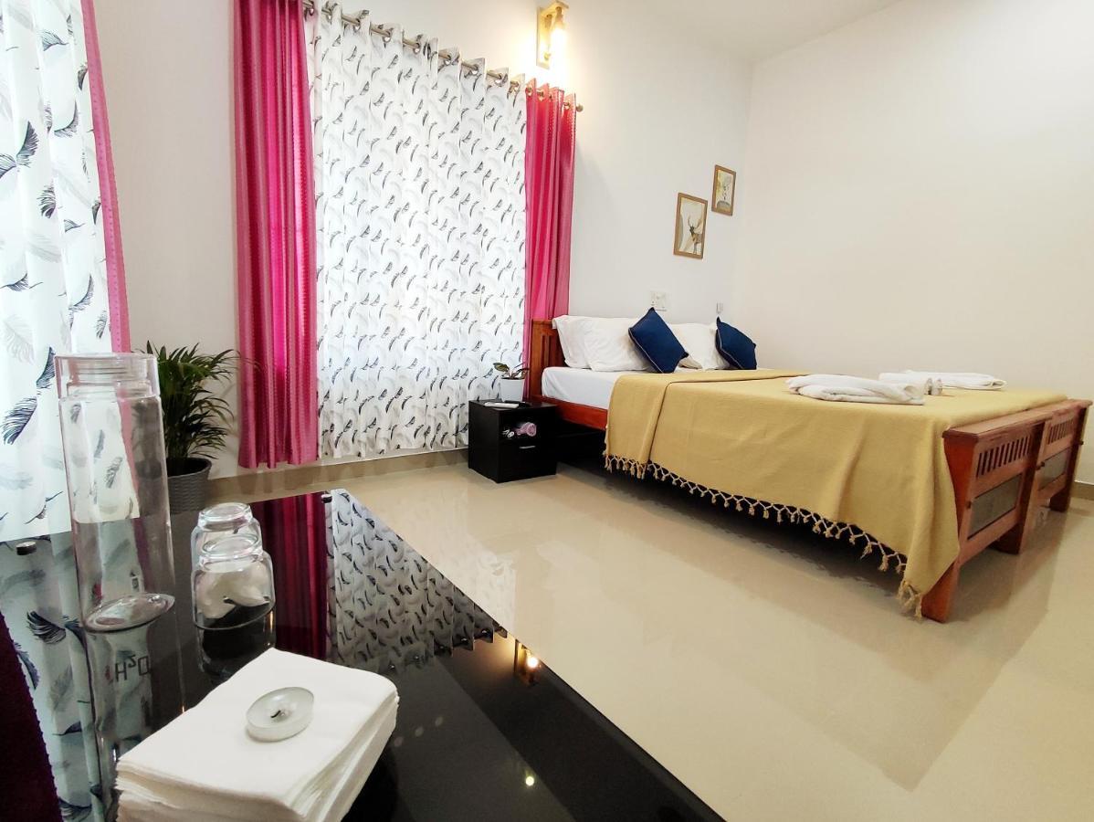 Happy Buddha S4 Aparthotel Varkala Esterno foto